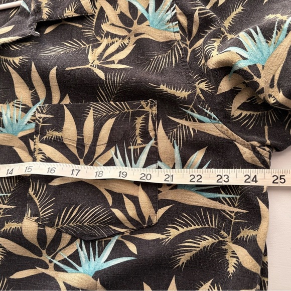Solitude Mens Button Up 100% Washable Silk Floral Hawaiian Cruise Shirt Large - Picture 8 of 11